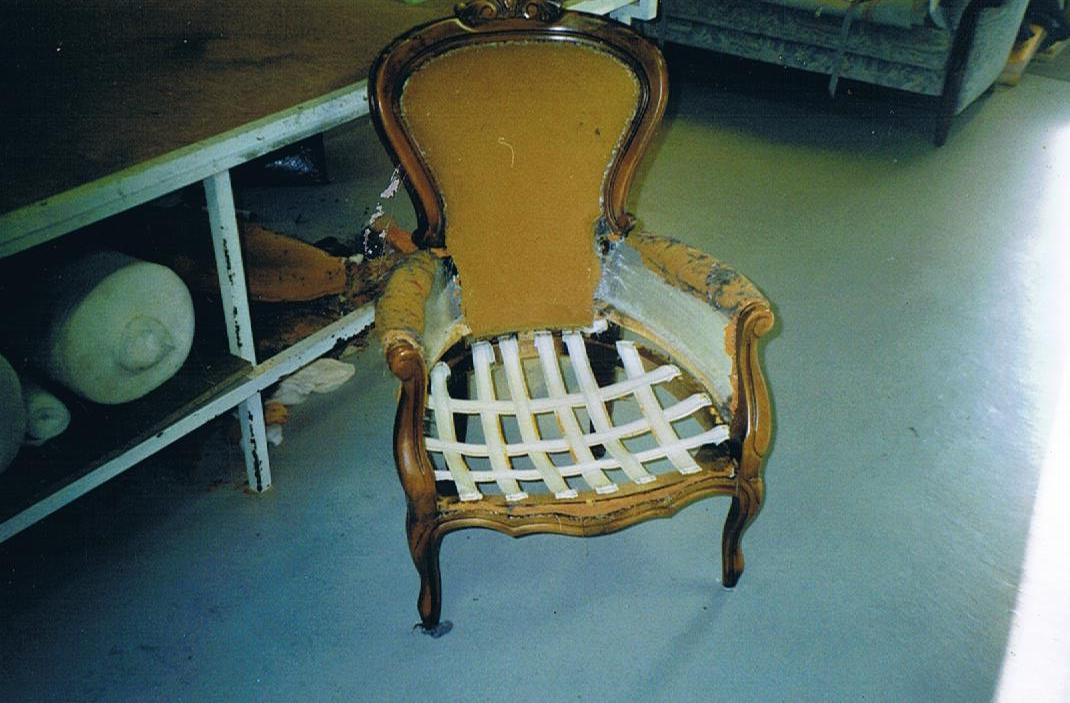 Klassieke stoel van oud naar nieuw